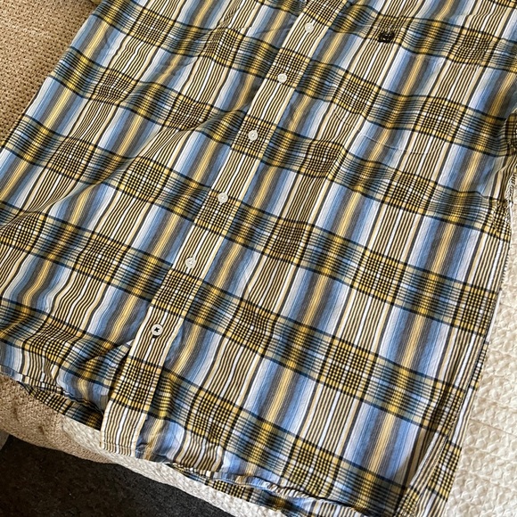 Cinch Men's Plaid Short Sleeve button down Shirt - Blue and Yellow size small - Picture 2 of 8